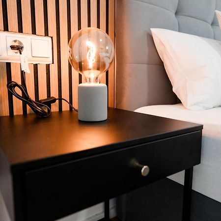 Kocasa-Apartments 01, City-Center Boeblingen, Stellplatz, Balkon, Waipu-Tv 외부 사진