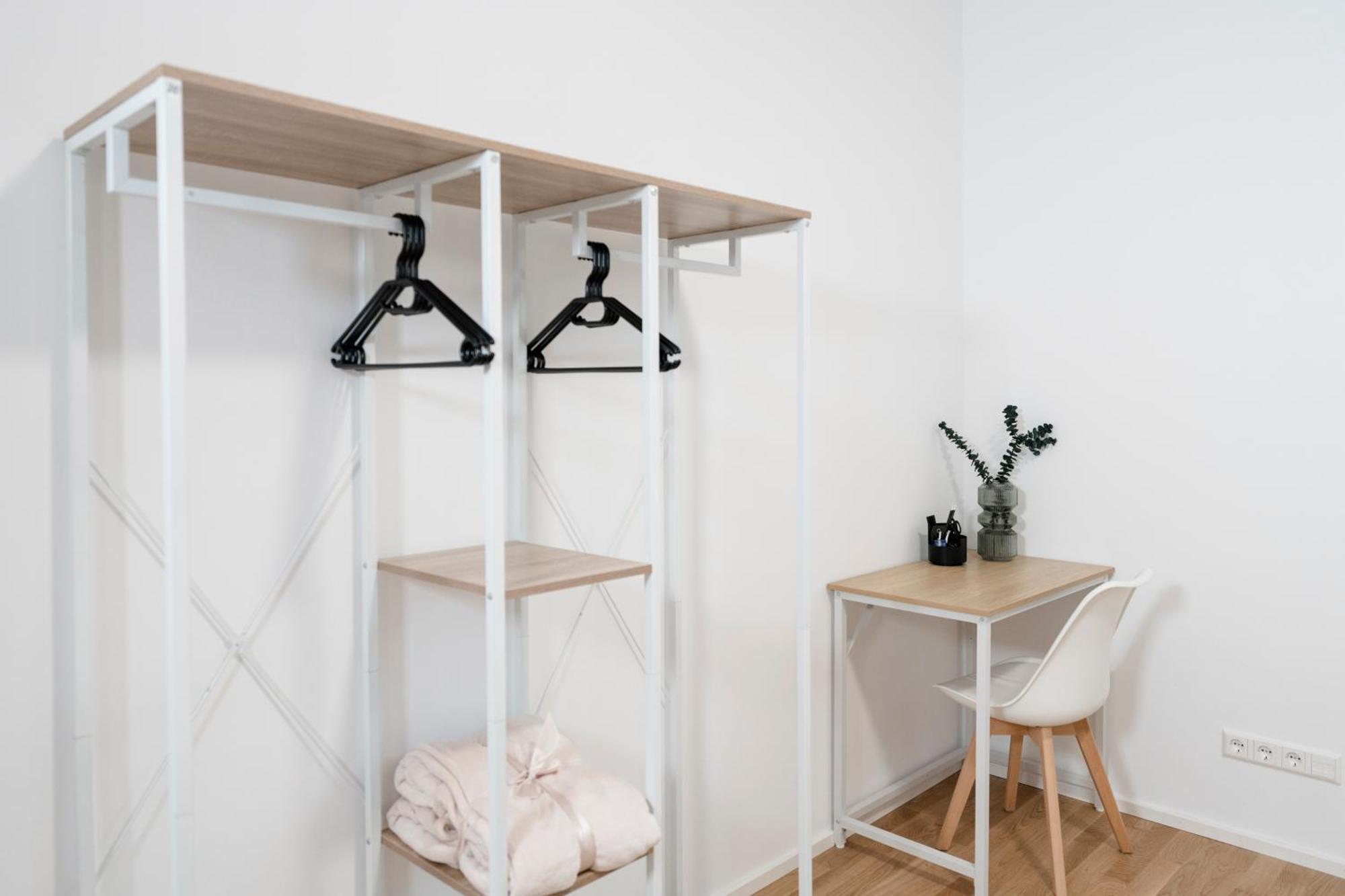Kocasa-Apartments 01, City-Center Boeblingen, Stellplatz, Balkon, Waipu-Tv 외부 사진